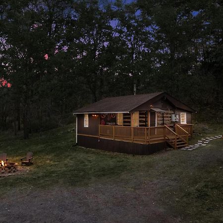 Creekside Cabin W Hot Tub, Fire Pit, Grill, Wifi! Basye Exterior photo
