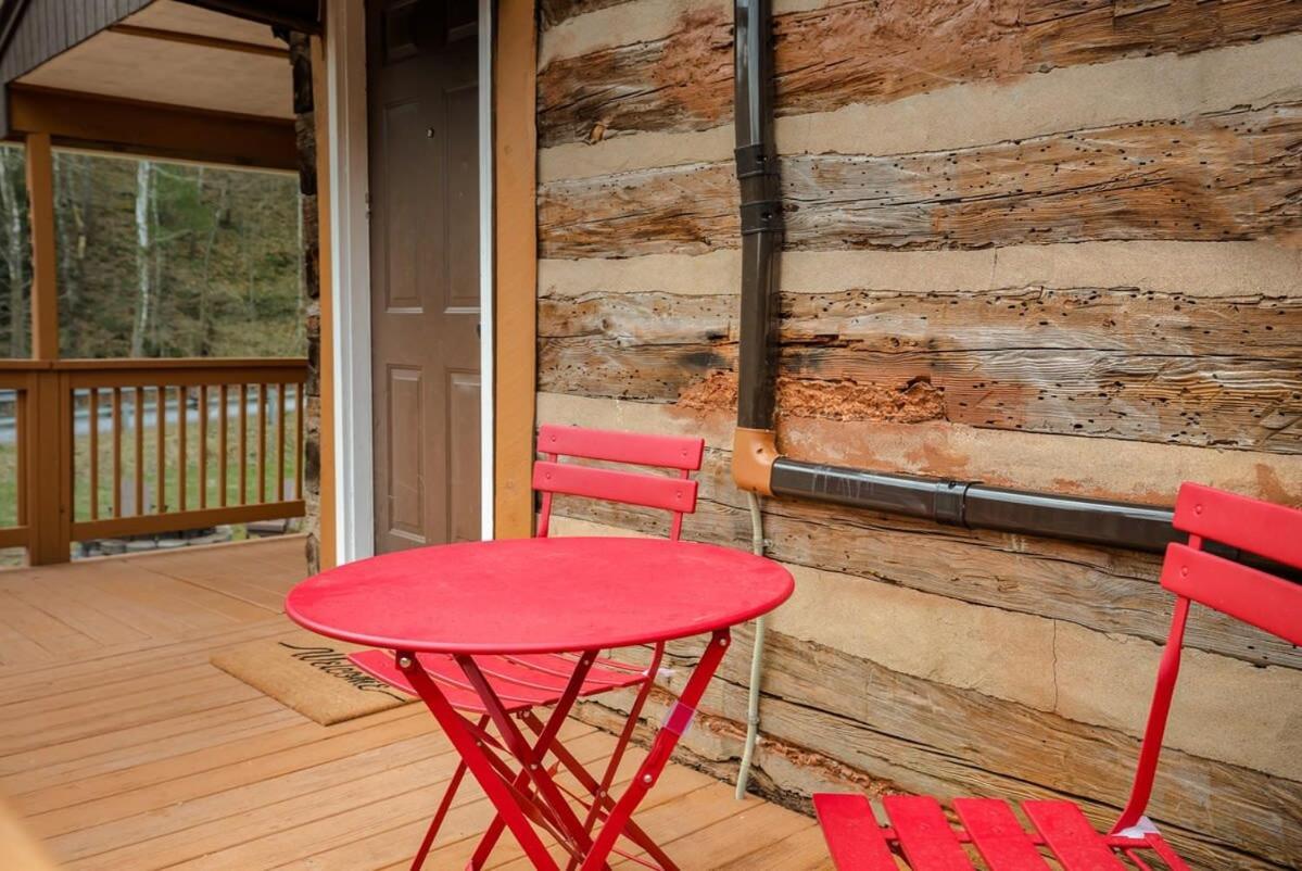 Creekside Cabin W Hot Tub, Fire Pit, Grill, Wifi! Basye Exterior photo